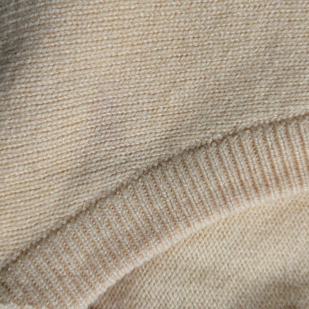 Vintage Ballantyne 100% Cashmere Sweater Made in Scotland - Picture 6 of 13